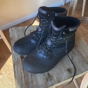 London Fog rubber boots size 10